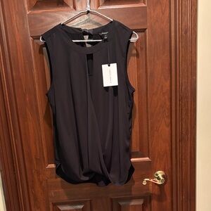 41 Hawthorn Black Sleeveless Blouse